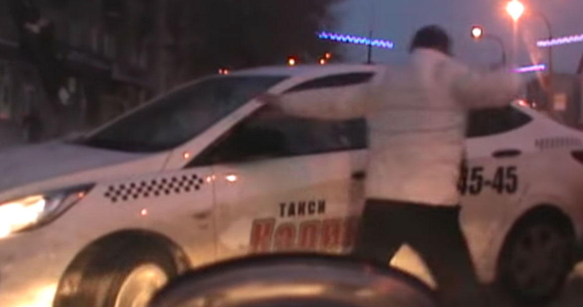 Russian Police Chase Ends With an Accident